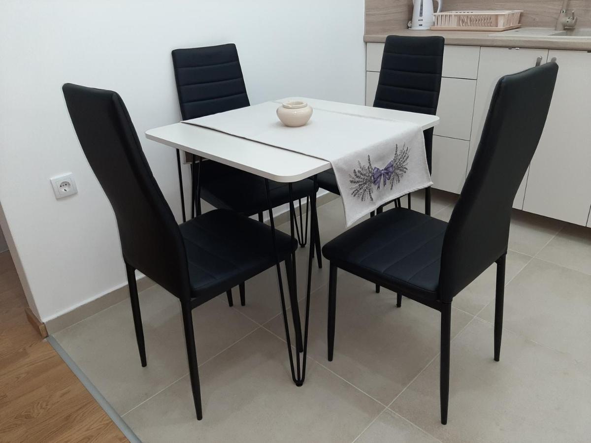 Apartman Viaggio 스렘스카 미트로비차 외부 사진