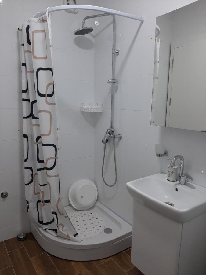 Apartman Viaggio 스렘스카 미트로비차 외부 사진