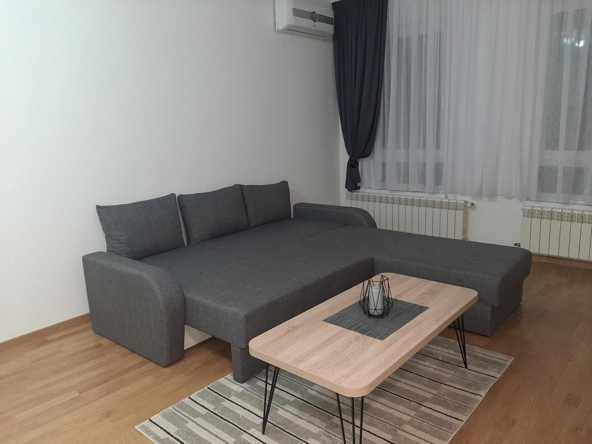 Apartman Viaggio 스렘스카 미트로비차 외부 사진